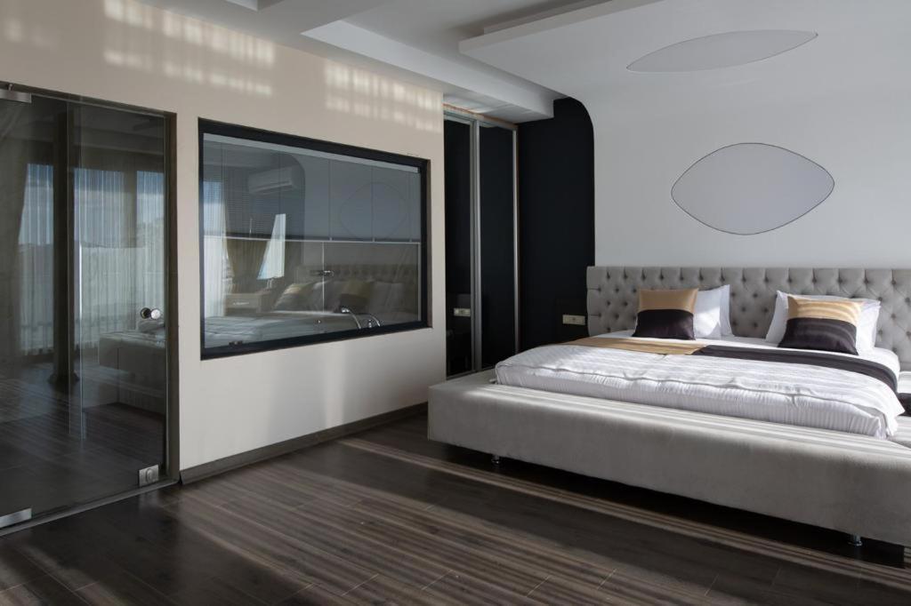 Carpe Diem Hotel Ayvalik Exterior photo