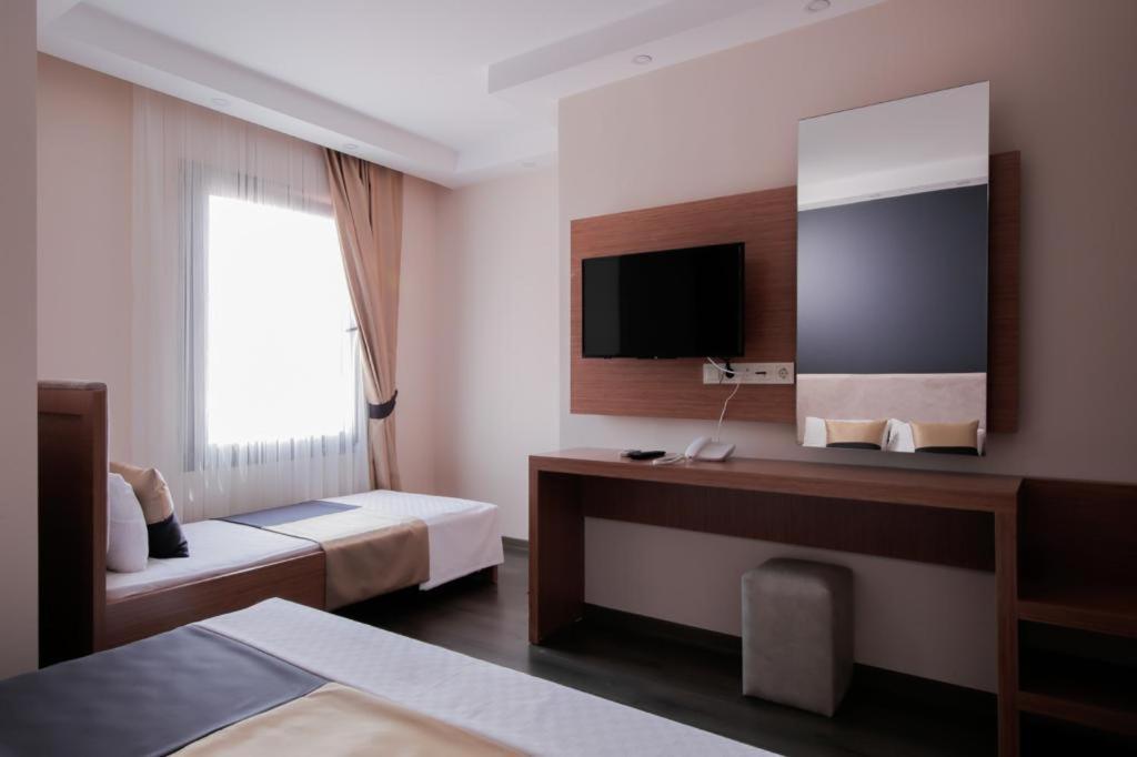 Carpe Diem Hotel Ayvalik Exterior photo